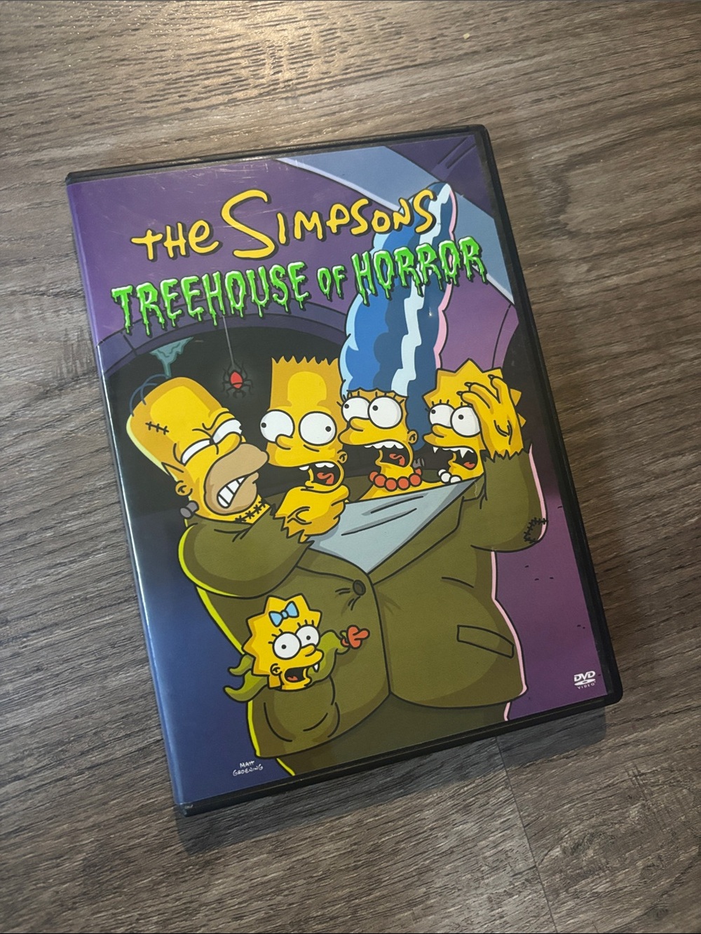 The Simpsons: Treehouse of Horror DVD - Yellow Cast Cover